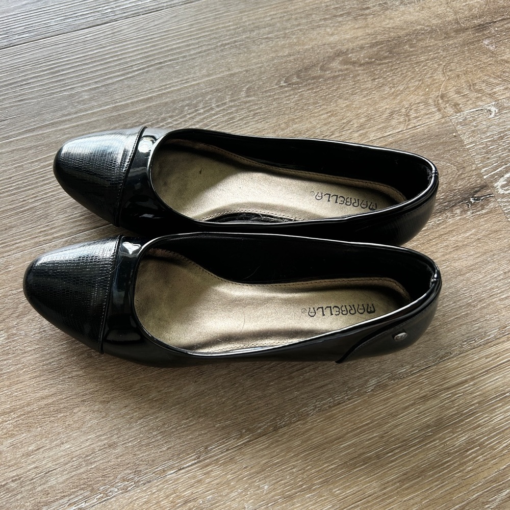 Black Flats- Worn Once